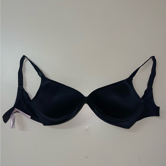 Black Victoria Secret Bra - Picture 3 of 5